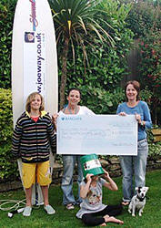 St Agnes surfers raise £450